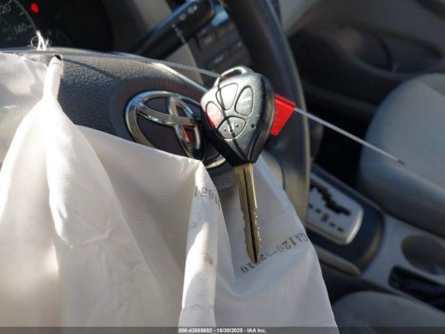 Toyota Corolla Le Image 15