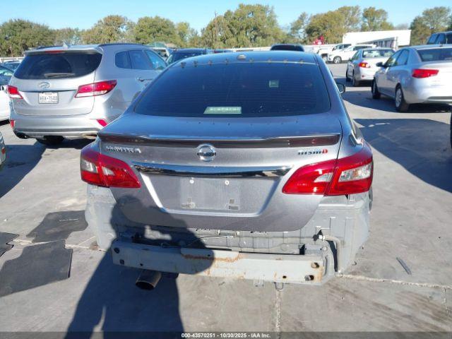 Nissan Sentra Nismo Image 15