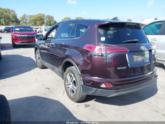Toyota RAV4 Le Image 12