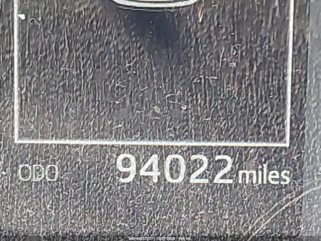 Toyota RAV4 Le Image 3