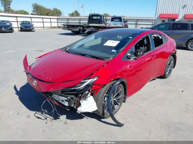 Toyota Prius Xle Image 2