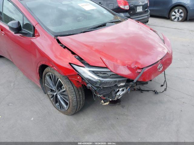 Toyota Prius Xle Image 10