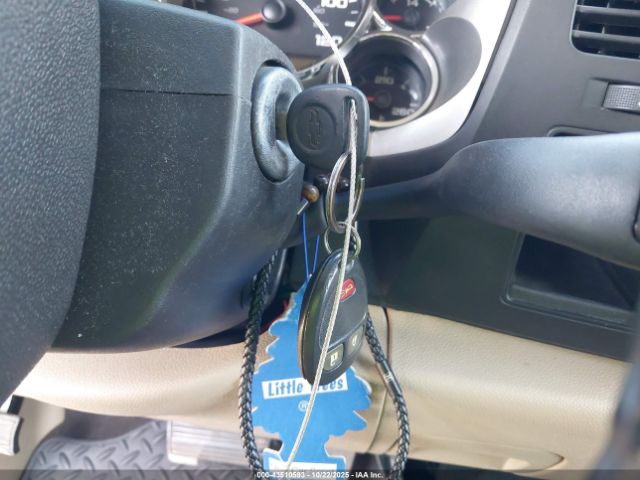 Chevrolet Silverado 1500 Lt Image 16