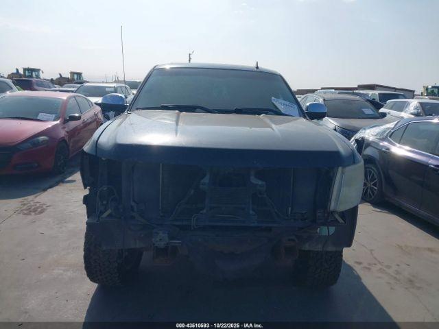 Chevrolet Silverado 1500 Lt Image 15