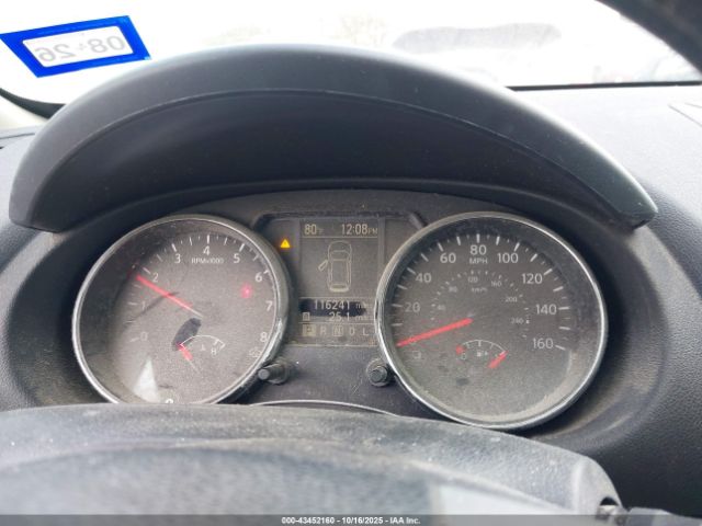 Nissan Rogue S Image 8