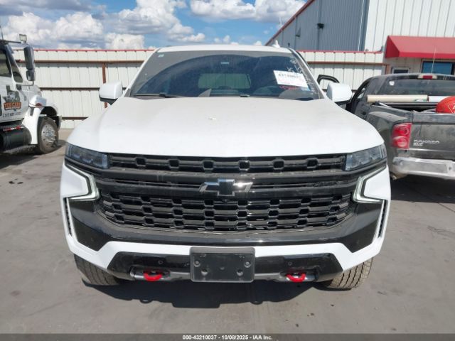 Chevrolet Suburban 4wd Z71 Image 16