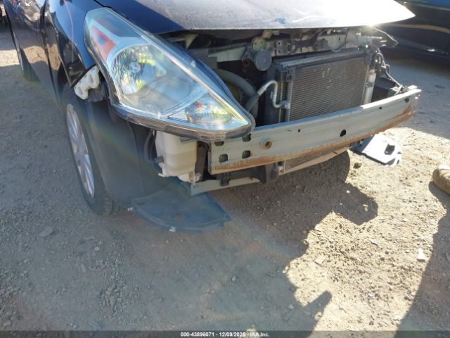 Nissan Versa 1.6 Sv Image 7