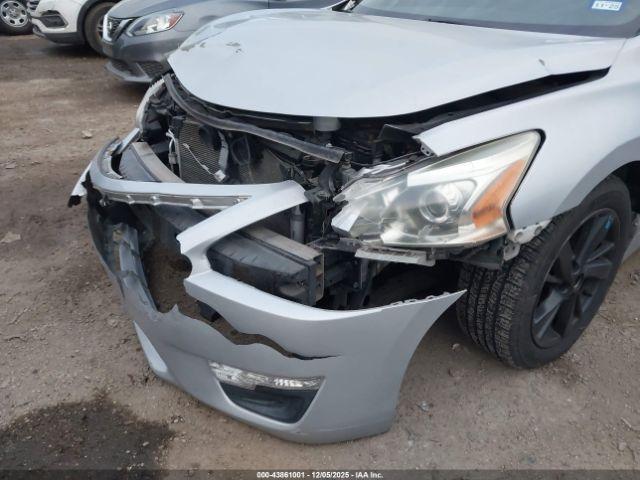 Nissan Altima 2.5 S Image 9