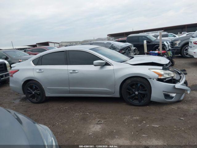 Nissan Altima 2.5 S Image 13