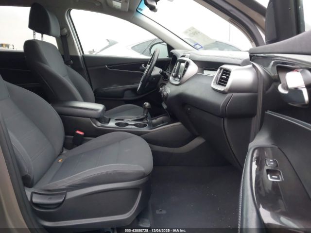 Kia Sorento 2.4l Lx Image 17