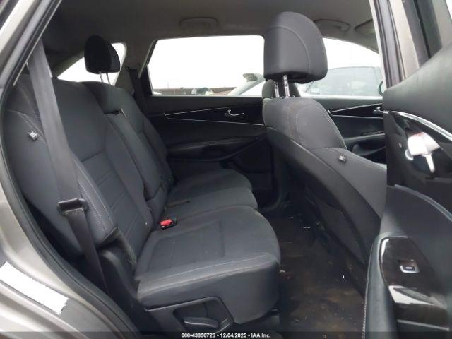 Kia Sorento 2.4l Lx Image 11