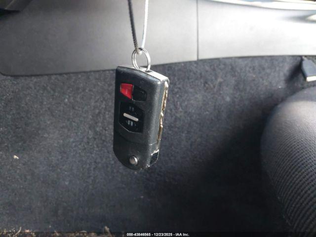 Mazda MX-5 Miata Touring Image 2