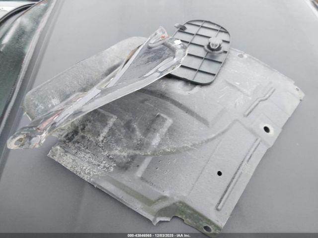 Mazda MX-5 Miata Touring Image 16