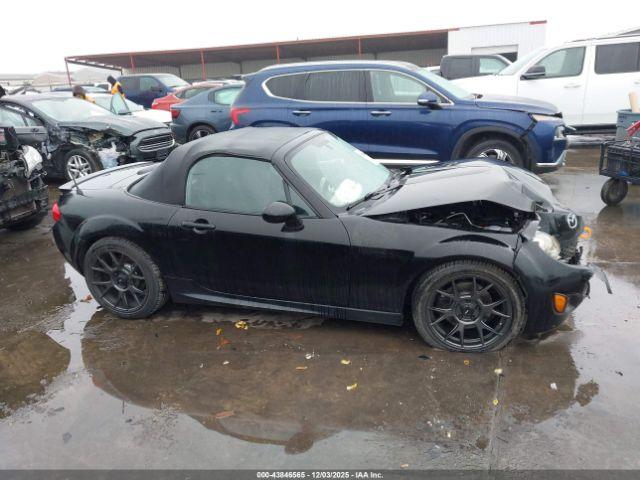Mazda MX-5 Miata Touring Image 12