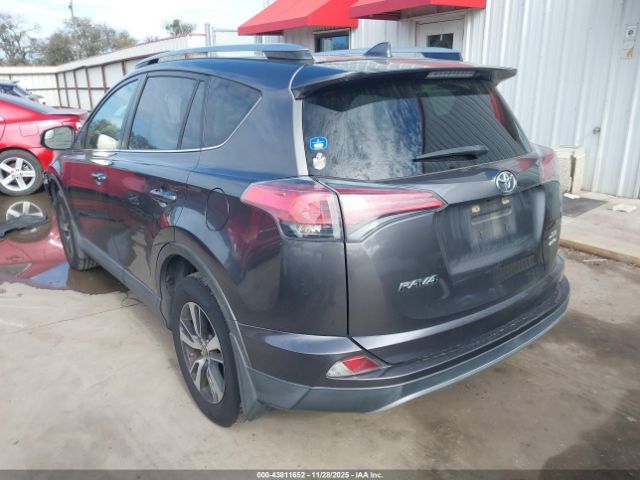 Toyota RAV4 Xle Image 6