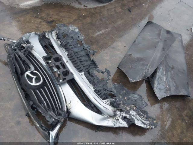 Mazda Mazda6 Touring Image 12