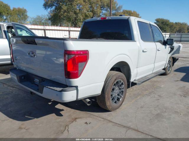 Ford F-150 Xlt Image 11