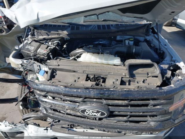 Ford F-150 Xlt Image 8