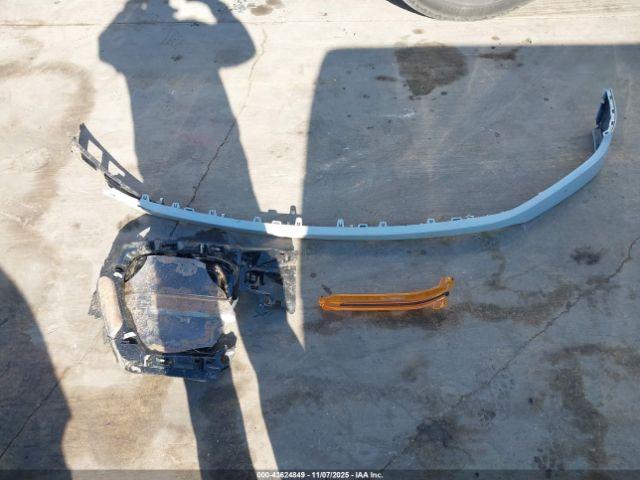 Ford F-150 Xlt Image 5