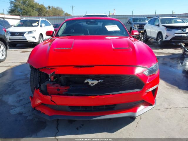 Ford Mustang Ecoboost Premium Fastback Image 13