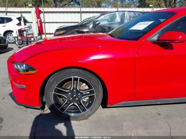 Ford Mustang Ecoboost Premium Fastback Image 12