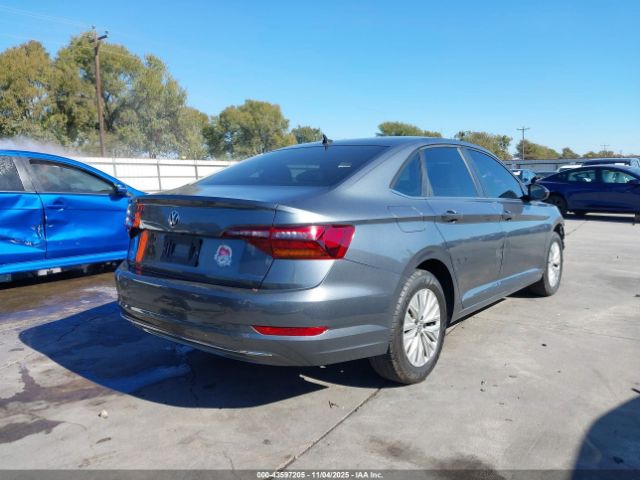 Volkswagen Jetta Image 6