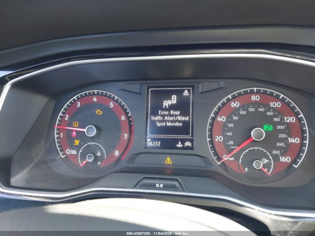 Volkswagen Jetta Image 16