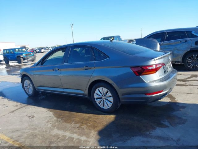 Volkswagen Jetta Image 5