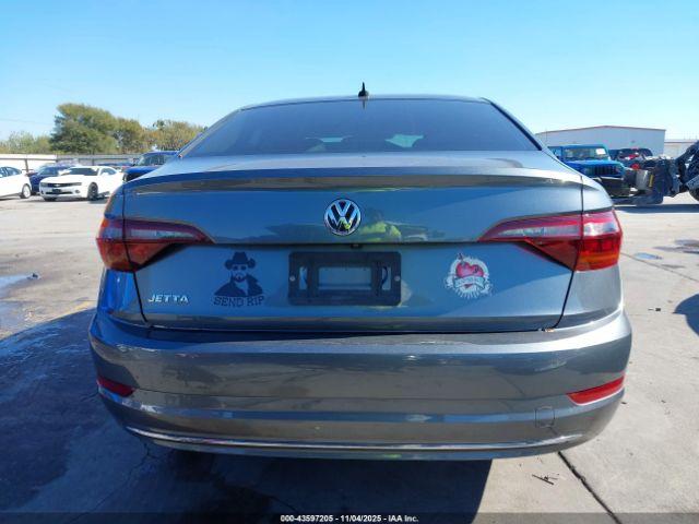 Volkswagen Jetta Image 7