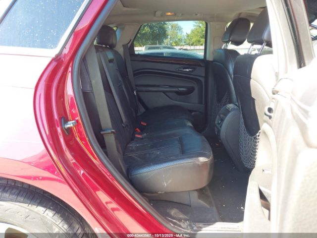 Cadillac SRX Luxury Collection Image 18