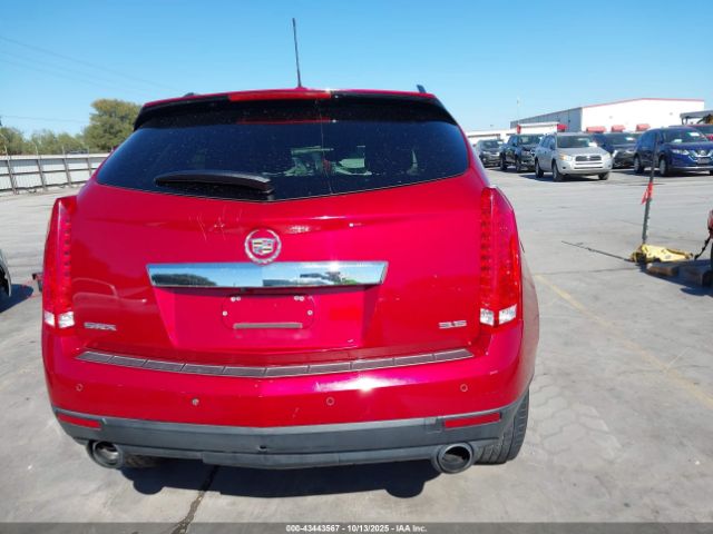 Cadillac SRX Luxury Collection Image 2