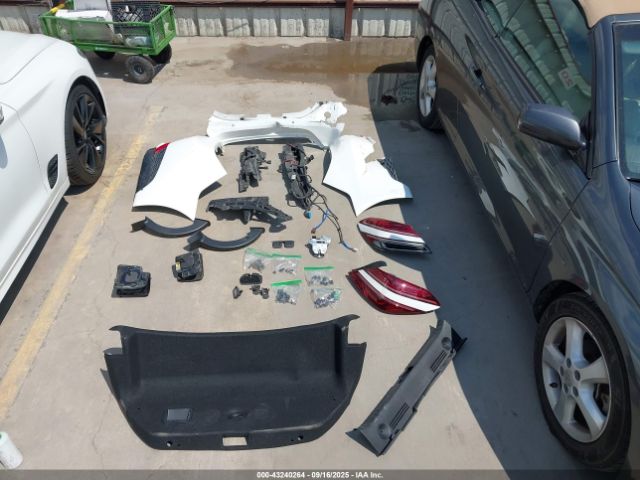 Genesis G70 2.0t Rwd Image 12