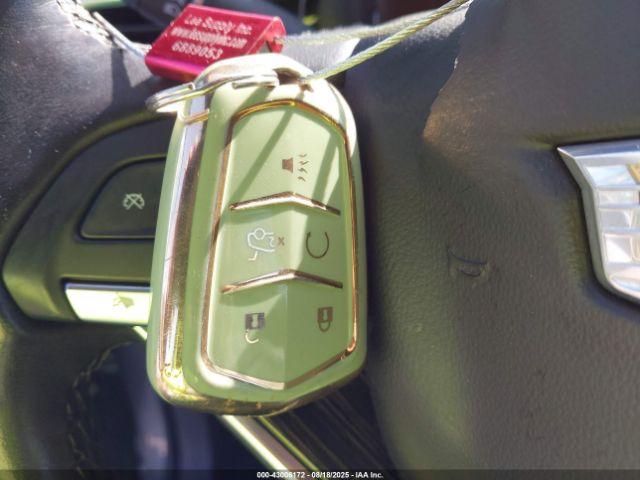 Cadillac XT6 Fwd Premium Luxury Image 9