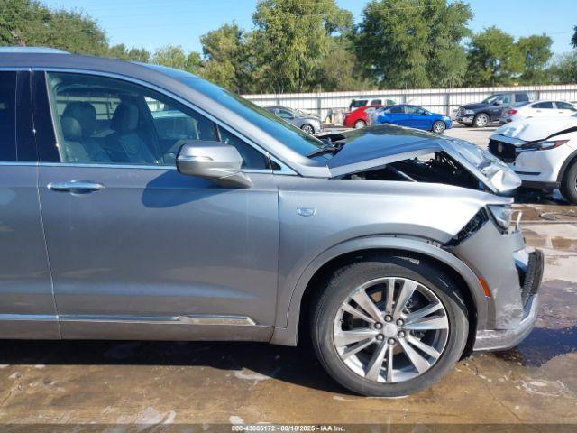 Cadillac XT6 Fwd Premium Luxury Image 19