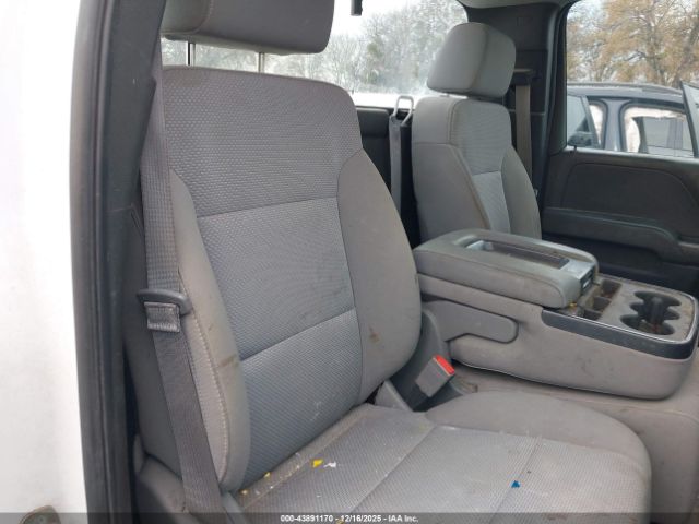 Chevrolet Silverado 2500 Wt Image 9