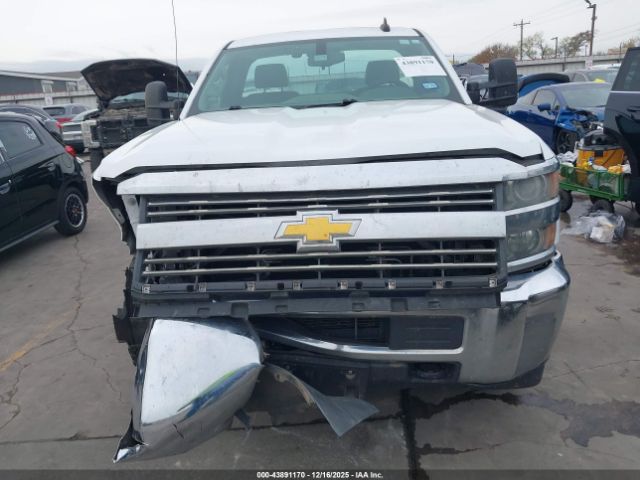 Chevrolet Silverado 2500 Wt Image 12