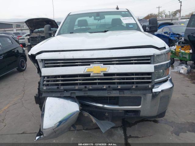 Chevrolet Silverado 2500 Wt Image 12