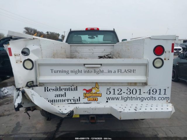 Chevrolet Silverado 2500 Wt Image 16