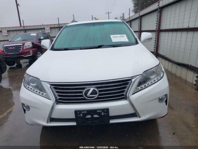 Lexus RX Image 3