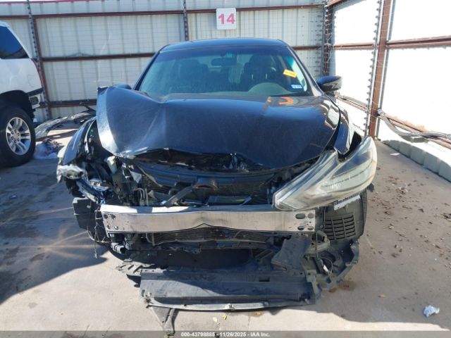 Nissan Altima 2.5 Sv Image 19