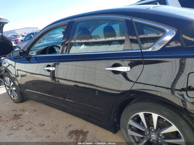 Nissan Altima 2.5 Sv Image 9