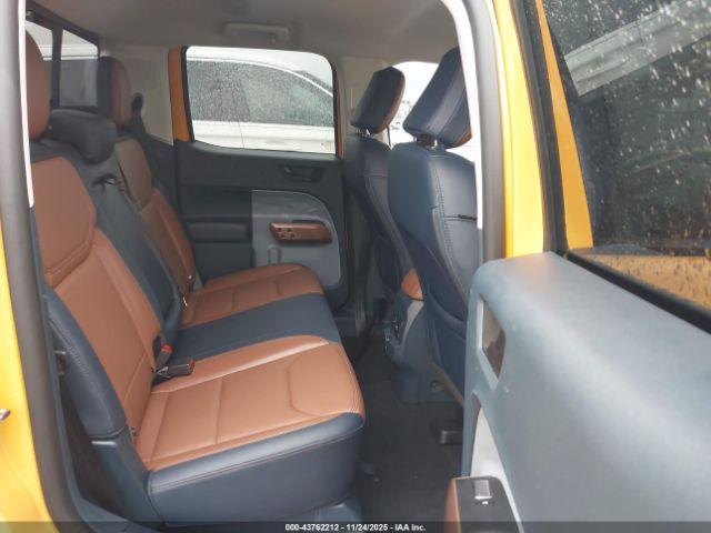 Ford Maverick Lariat Image 14