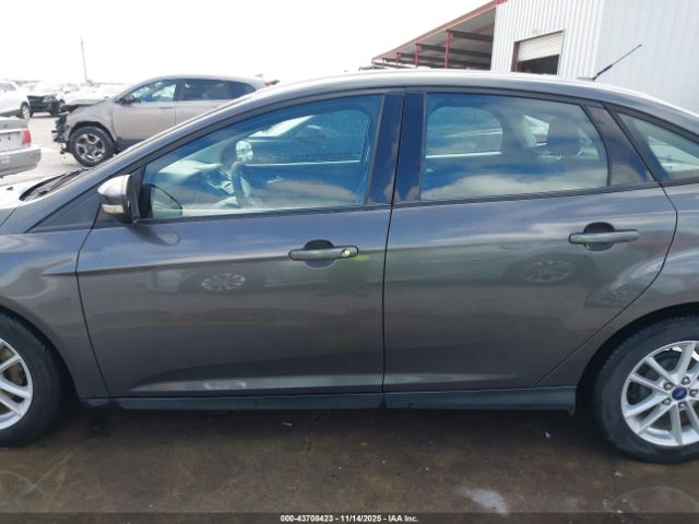 Ford Focus Se Image 15