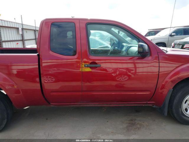 Nissan Frontier S Image 2