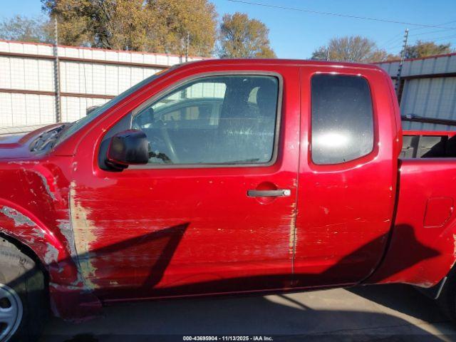 Nissan Frontier S Image 13