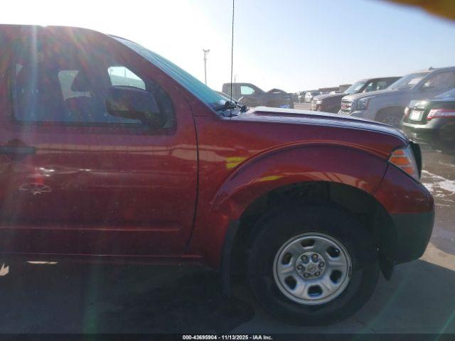 Nissan Frontier S Image 18