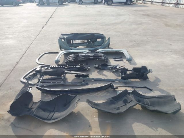 GMC Sierra 1500 4wd  Short Box Elevation With 3sb Image 15