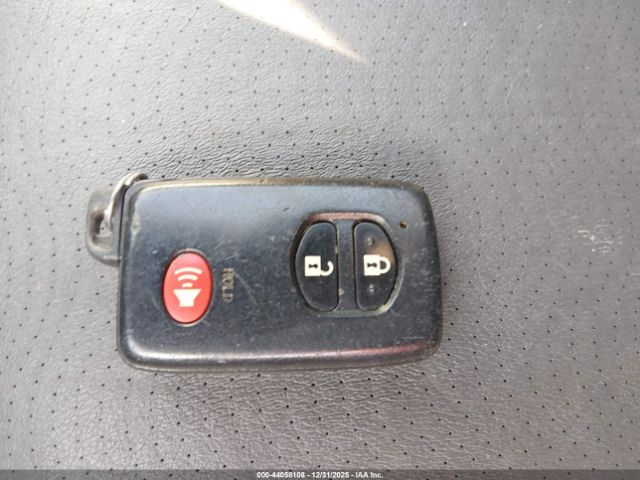 Toyota Prius Iv Image 11