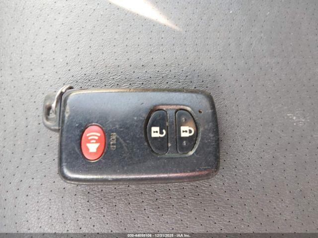 Toyota Prius Iv Image 11