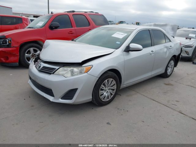 Toyota Camry L Image 15